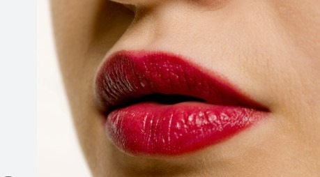মোটা ঠোঁট চিকন করার উপায়