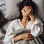 অবিবাহিত মেয়েদের সাদা স্রাব কেন হয়